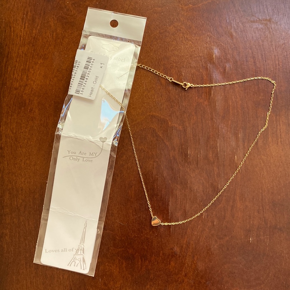 “Filles” Necklace from Macien